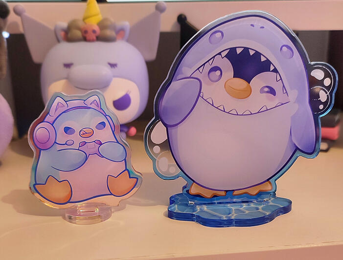 Standees Mr Pingu